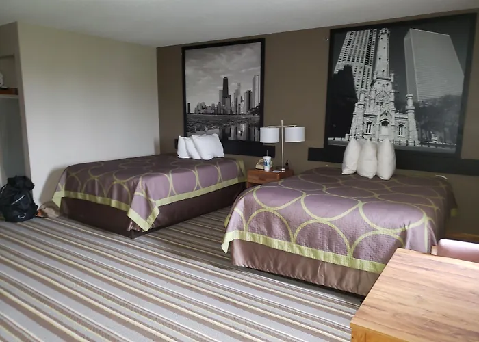 Hotel Super 8 By Wyndham Watseka