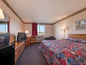 Super 8 By Wyndham Watseka