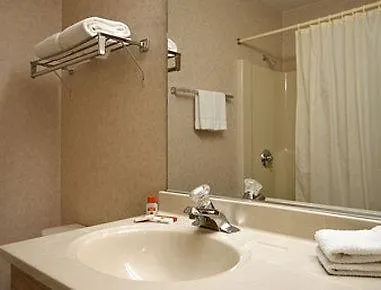 Hotel Super 8 By Wyndham